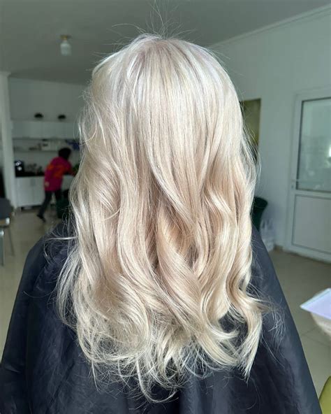 salon noa instagram.